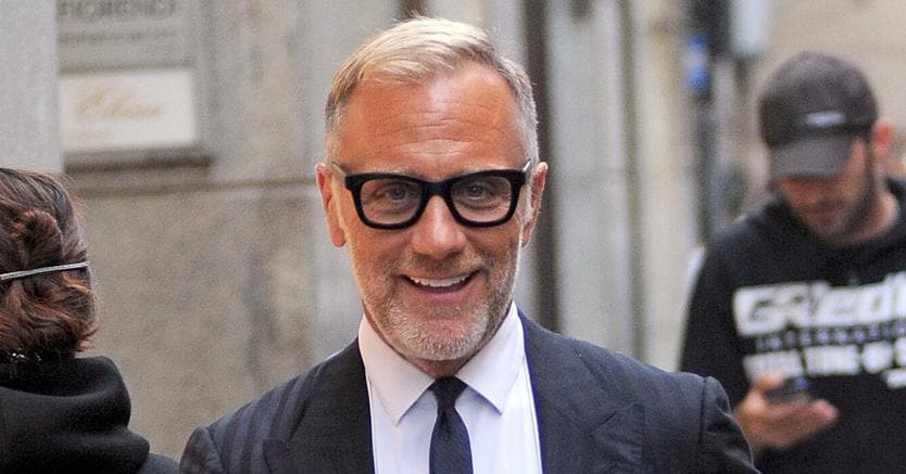 Occhiali di gianluca vacchi 2025